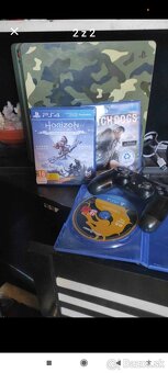 Predám Ps4 - 2