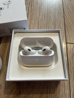 Apple airpods 2 pro - 2