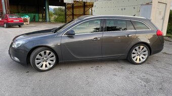 Opel Insignia Combi 2011 2.0 CDTI 118kw - 2