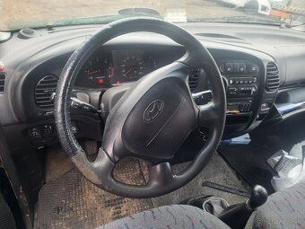 Hyundai H1 - 2