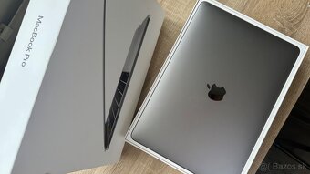 Macbook pro 2017 13-inch - 2