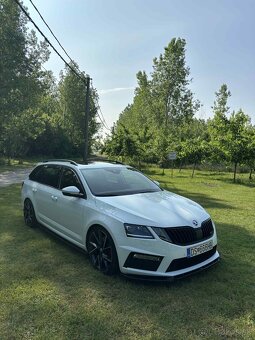 Škoda Octavia Combi 2.0 TDI DPF RS DSG/6 - 2
