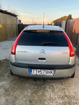 Citroën C4 1.4 16V - 2