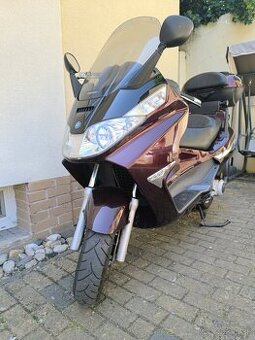 Piaggio X8 200 možná výmena za Hornet - 2