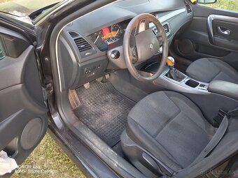 Renault Laguna 1.5 DCil - 2