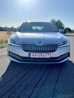 Škoda Superb Combi 2.0 TDI SCR Style Virtual - 2