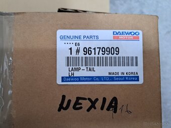 Predám zadné pravé svetlo Daewoo Nexia hatchback - 2