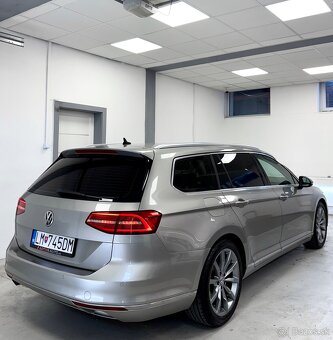 Volkswagen Passat B8 Higline 2.0TDI 140Kw Virtual/Full Led - 2