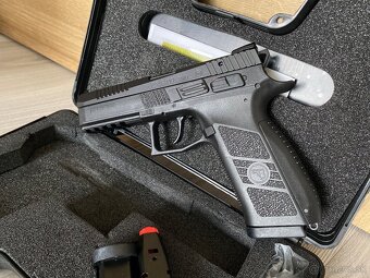 CZ P-09 - 2