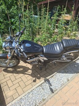 Kawasaki eliminator 250 - 2
