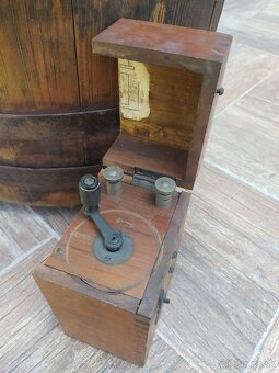 Starý prístroj z WW1 detonator cievka - 2