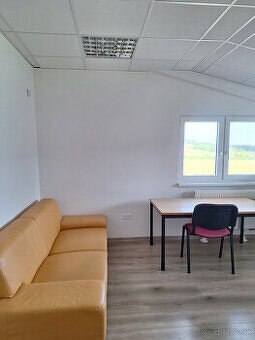 Prenajmem kanceláriu s výhľadom, Pohranice - Nitra. - 2