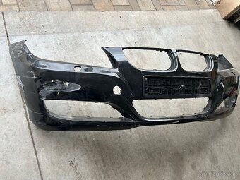 BMW E90/91 lift predný naraznik - 2