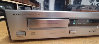 Onkyo DX-6900 - 2