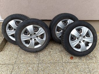 Predám zimné pneumatiky  + disky 185/65/R15. - 2