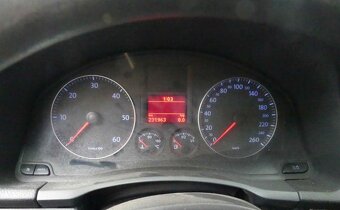 tachometer volkswagen  golf 5 touran diesel - 2