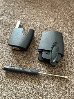 Novy obal kľúča Ford Focus - 2