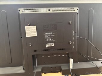 LCD televízor - 2