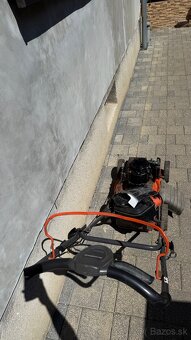 Husqvarna motorová kosačka - 2