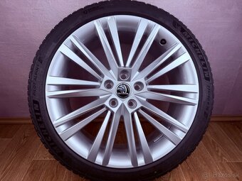 Originál zimní kolesa Škoda Superb R19 Cannopus - 2
