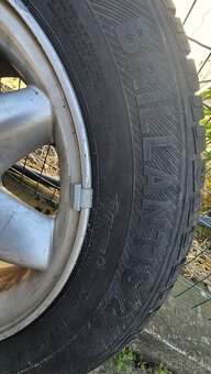 Predám Barum 165/70 R13 - 2