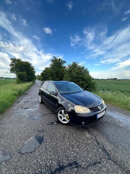 Volkswagen Golf V 2.0 TDI Nová STK - 2