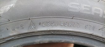 Nokian Seasonproof 235/45 R17 - 2