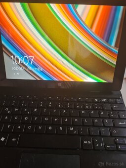 Predám tablet-notebook TrekStor windows - 2