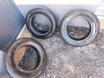 4KS LETNE PNEU 195/65 R15 - 2