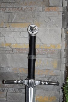 Repliky mecov Zaklinac Witcher - 2