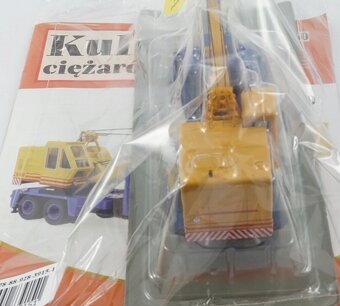 Tatra 111 bager 1:43 + časopis - 2