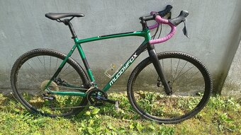 bicykel MUDDYFOX gravel Shimano Claris, karbon vidlica - 2