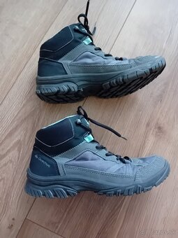 Turistické topánky, QUECHUA, velk. 38,5 - 2