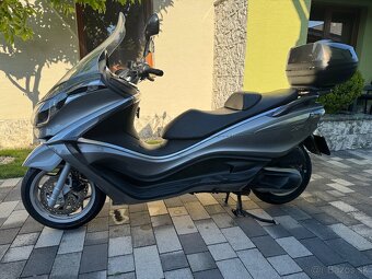 Piaggio X10 350 ABS ASR EXECUTIVE - 2