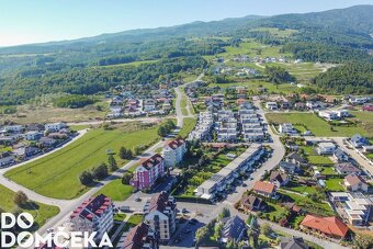 DO DOMČEKA | Atraktívny pozemok v príjemnom prostredí na Ame - 2
