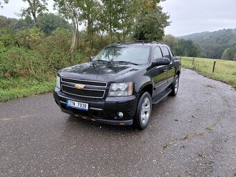 Chevrolet Avalanche 5.3 - 2