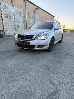Rozpredám na diely škoda octavia 2 facelift 1.6 77kw - 2