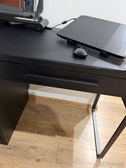 Písací stôl, stolička - 2