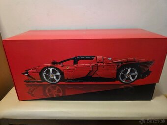 LEGO® Technic 42143 Ferrari Daytona SP3 - 2