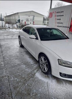 Predam audi a5 Sportback 3 .TDI r.v 2010 - 2
