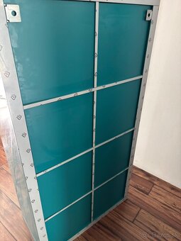 Kallax 4x2 s dviekami tyrkysovy - 2