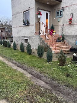 Na predaj poschodový rodinný dom, Strekov - 2