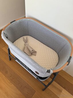 Maxi Cosi Iora postieľka - 2