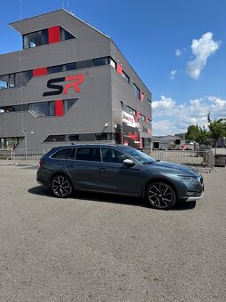 Škoda Octavia scout IV - 2