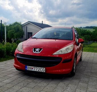 Peugeot 207 1.4 benzín 116 700km - 2
