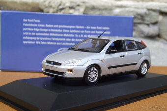 1:43 modely Ford - 2