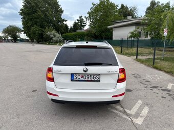 Škoda Octavia combi 2.0 tdi Style - 2