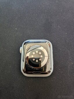 Predám Apple Watch 6 series pokazené po výmene displeja - 2