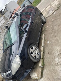 Opel zafira 2008 - 2