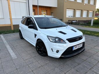 Ford Focus ST 2.5T - 2